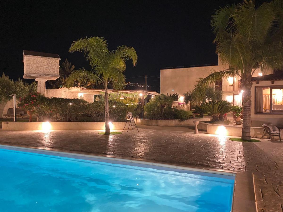 Le Zarafe Villa Ribera Bagian luar foto