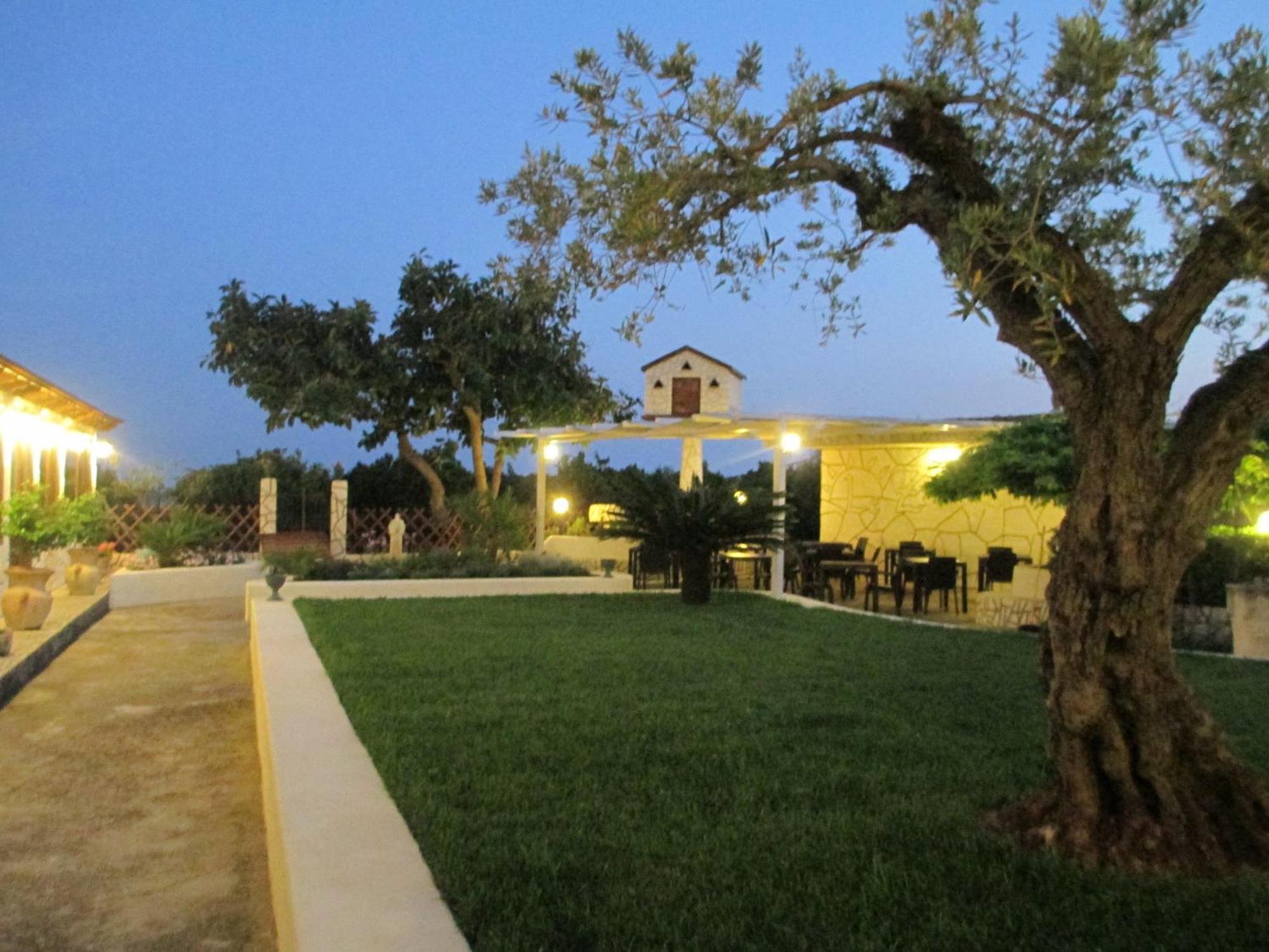Le Zarafe Villa Ribera Bagian luar foto