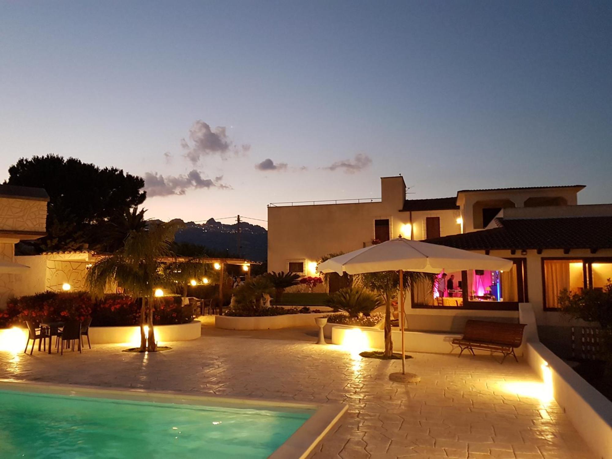 Le Zarafe Villa Ribera Bagian luar foto