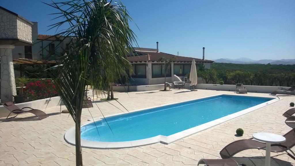Le Zarafe Villa Ribera Bagian luar foto